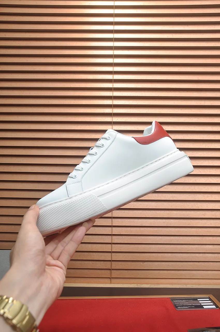 Men's shoes 💰580💶【PRADA】Top original, new season, high quality original goods, top imported calfskin with original imported glue, imported cowhide inside with original cowhide feet, original outsole! Quality guaranteed! Code 38-45 (45 customized)